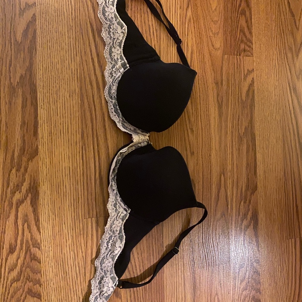 34 C Black Bra with Lace on band